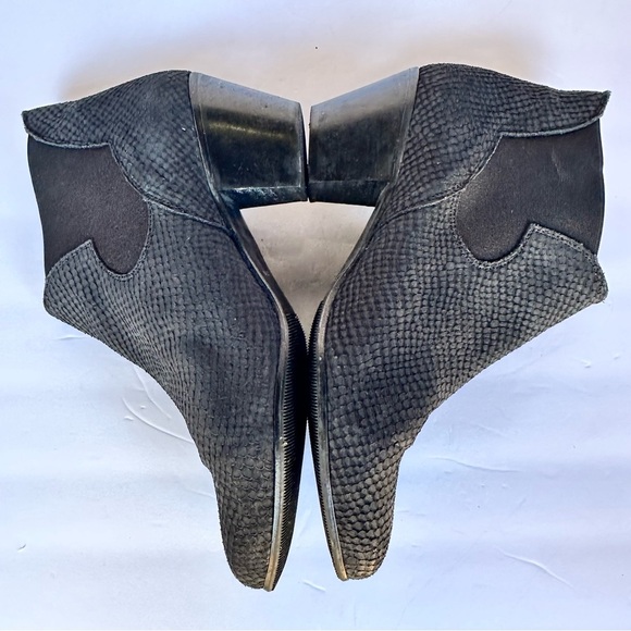 Sixty Seven 67 Anthropologie Charcoal Gray Black Leather Ankle Bootie sz 41